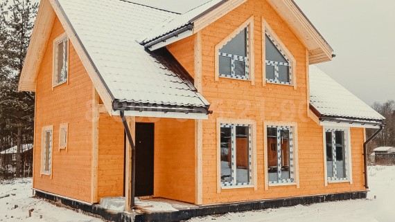 Отзыв о строительстве двухэтажного каркасного дома 9х8м. в Новгородской области.