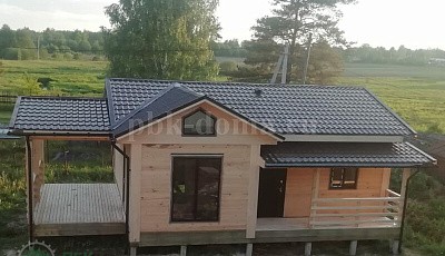 Одноэтажный дом из бруса 12 на 8 м.