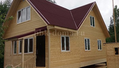 Каркасно-щитовой дом 6 на 9 м с мансардой.