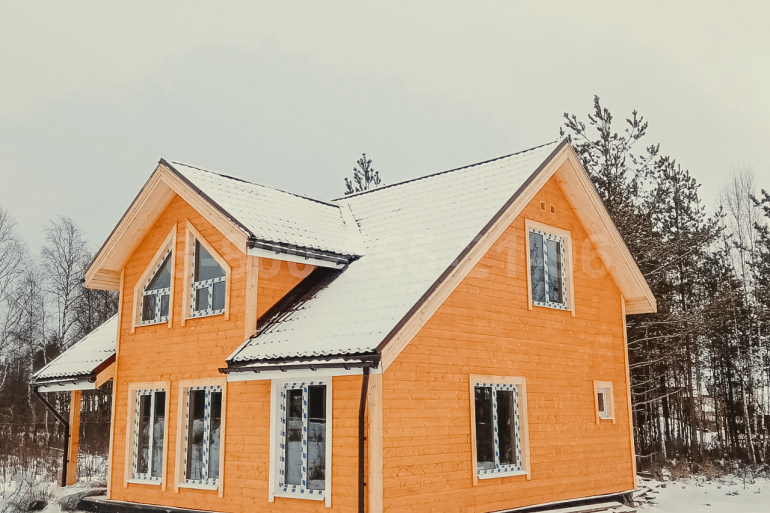 Полутораэтажный каркасный дом «Сена» 10х7.5