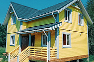 Дом из бруса с двускатной крышей «Вычегда» 9х7 с террасой